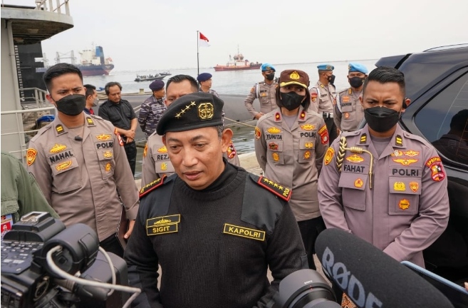 Kapolri Pastikan Proses Pencarian Kru Helikopter P-1103 Dilakukan&nbsp;Maksimal